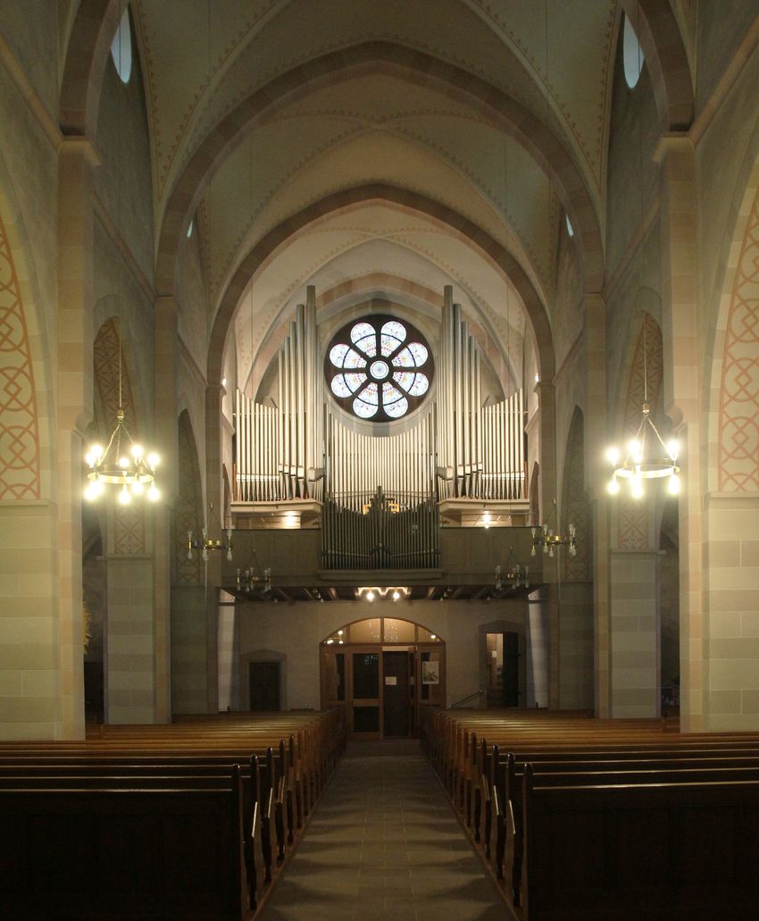 Freipfeifenprospekt der Reiser-Orgel von 1955